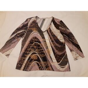 Nygard Collection gray blk & wht Top V-Neck w/gold lettering  3/4 Sleeves sz  PM